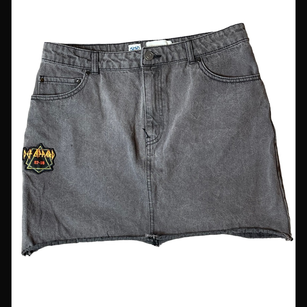 Junk Food Juniors Size‎ 11 Def Leppard Patches Gray Denim Jean Mini Skirt